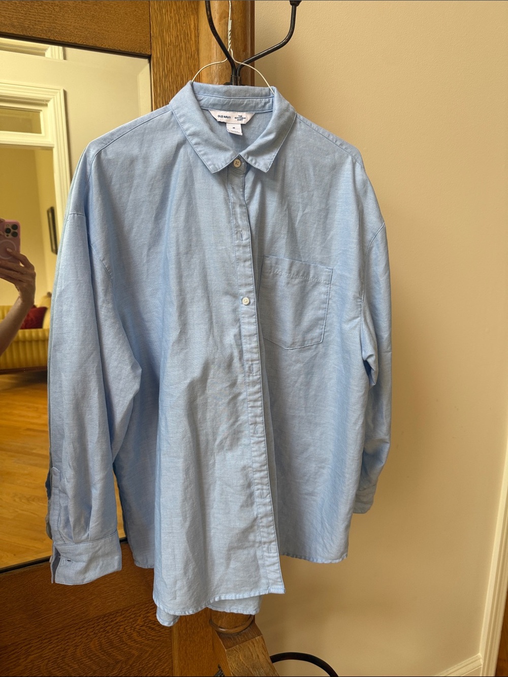 Old Navy The Boyfriend Shirt. Light Blue Casual Button-Down Shirt